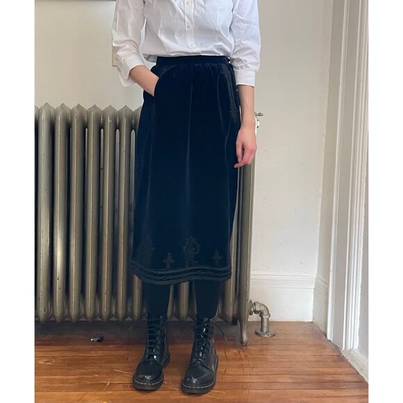 Vintage Yves Saint Laurent Rive Gauche Sz 10 Blue Velvet Black Corded Trim Skirt - Picture 13 of 13